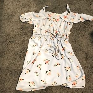 Floral Cold Shoulder Dress - Perfect for spring!